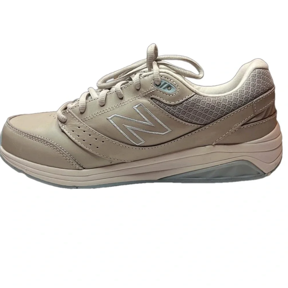 New Balance size 10